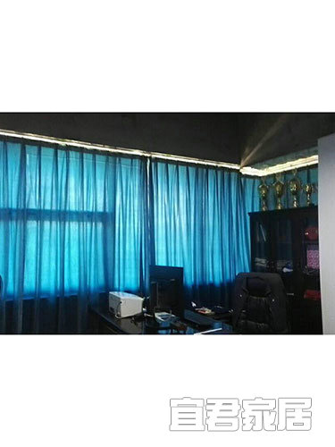 湖大体育学院办公室实拍2