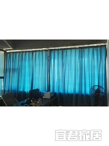 湖大体育学院办公室实拍1