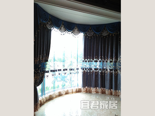 湘龙家园业主一楼客厅