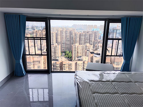 佳兆业复式楼2楼卧室