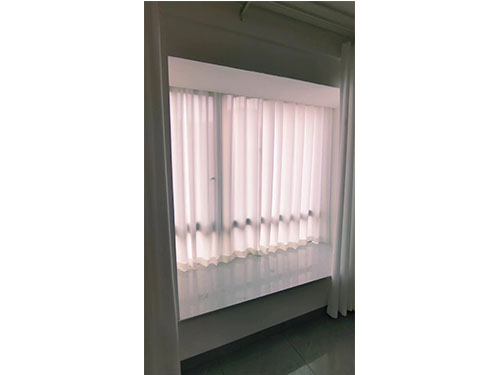 新城新世界主卧南