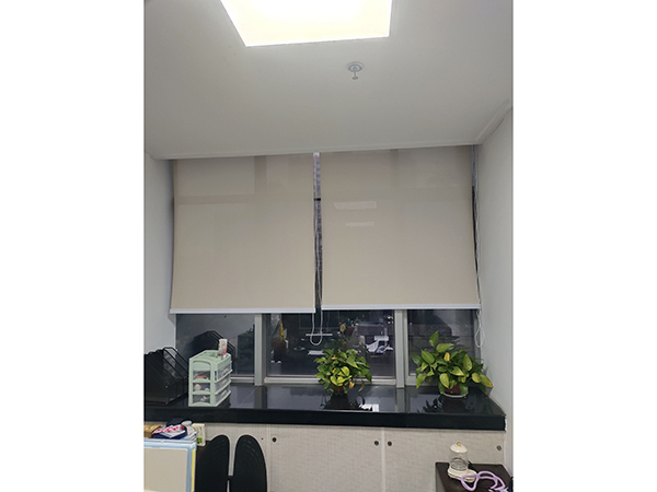 406房卷帘24-12-10