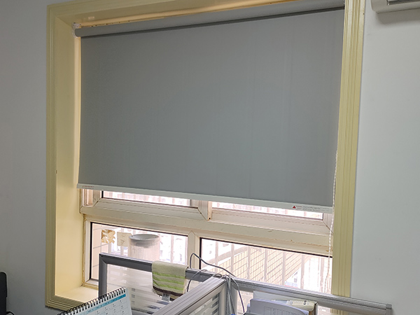 电脑城朝阳丽园办公室卷帘25-1-6