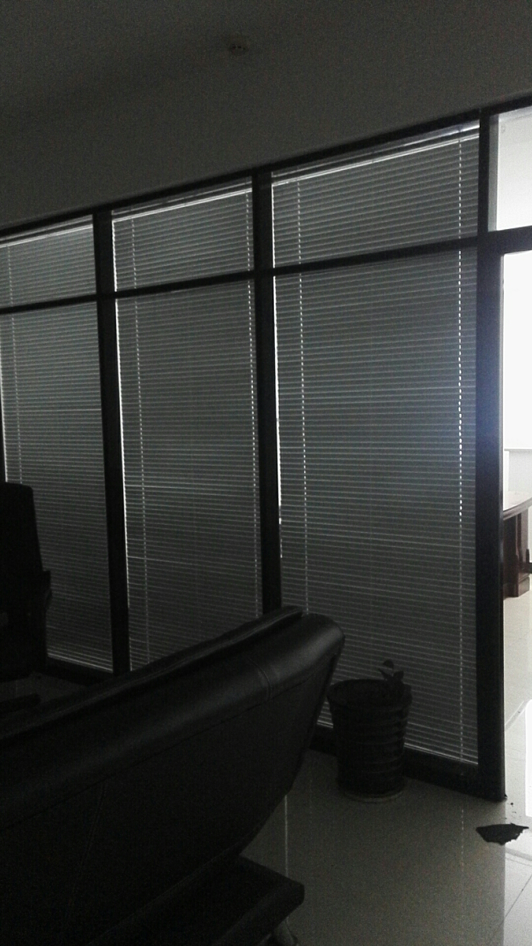 宜君家居百叶帘,宜君家居电动窗帘,宜君家居台布、椅套,湖南宜君家居有限公司