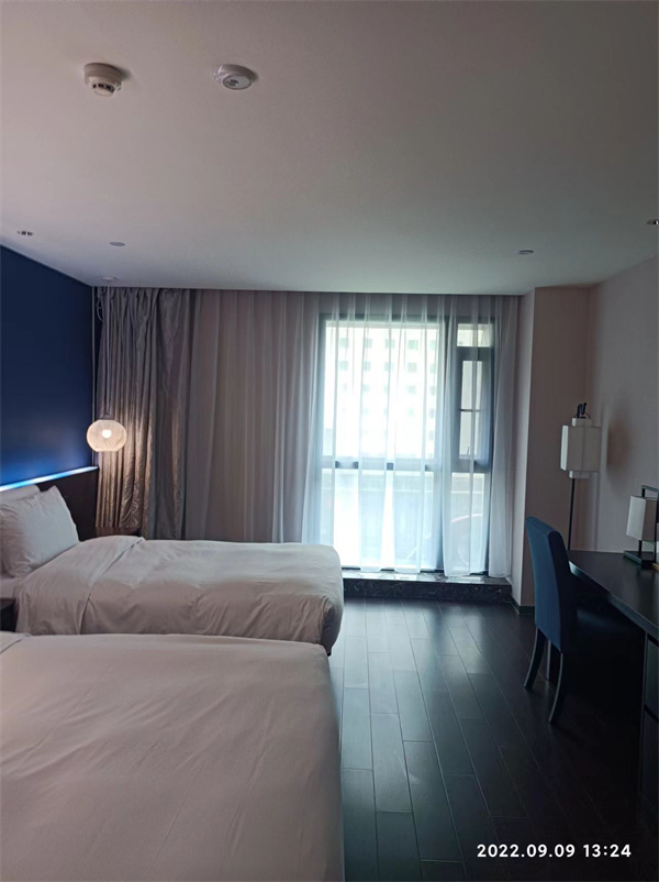 宜君家居百叶帘,宜君家居电动窗帘,宜君家居台布、椅套,湖南宜君家居有限公司