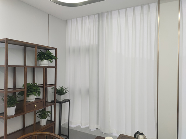 窗帘定制,窗帘加工业务,纱窗定制,纱窗维护维修业务,宜君家居百叶帘,宜君家居电动窗帘,宜君家居台布、椅套,湖南宜君家居有限公司